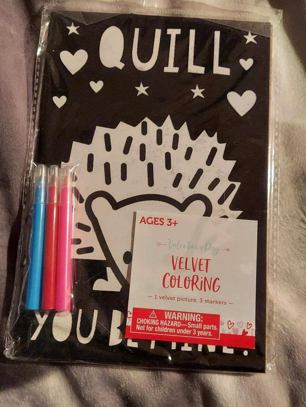 Velvet Coloring Kit with Blue and Pink Markers - Home Party Supplies.